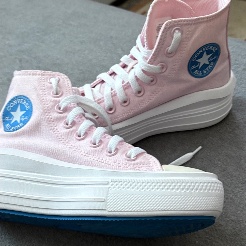 Converse Women's Light Pink High-Top Sneakers